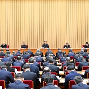 李強主持召開中央金融委員會會議 深入學(xué)習(xí)貫徹習(xí)近平總書記在中央金融工作會議上的重要講話精神 審議推動金融高質(zhì)量發(fā)展相關(guān)重點任務(wù)分工方案